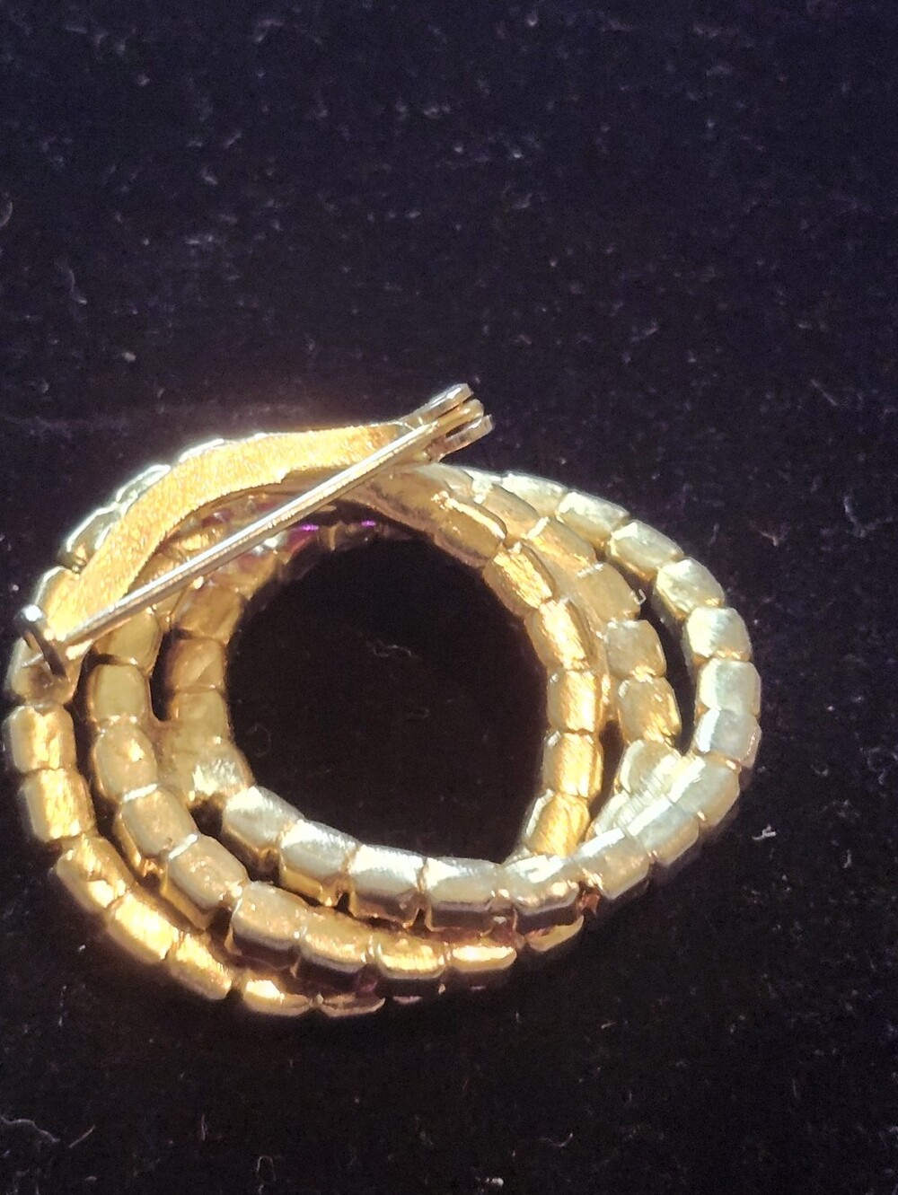 Vintage Pink Crystal Spiral Brooch - Unbranded Women's Jewelry - Picture 3 of 4